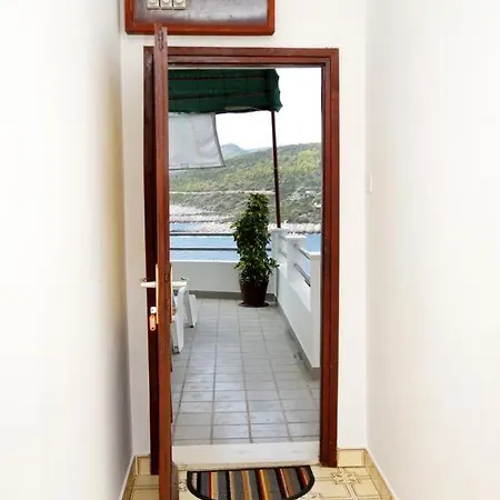 Zavalatica 4420b דירה Čara